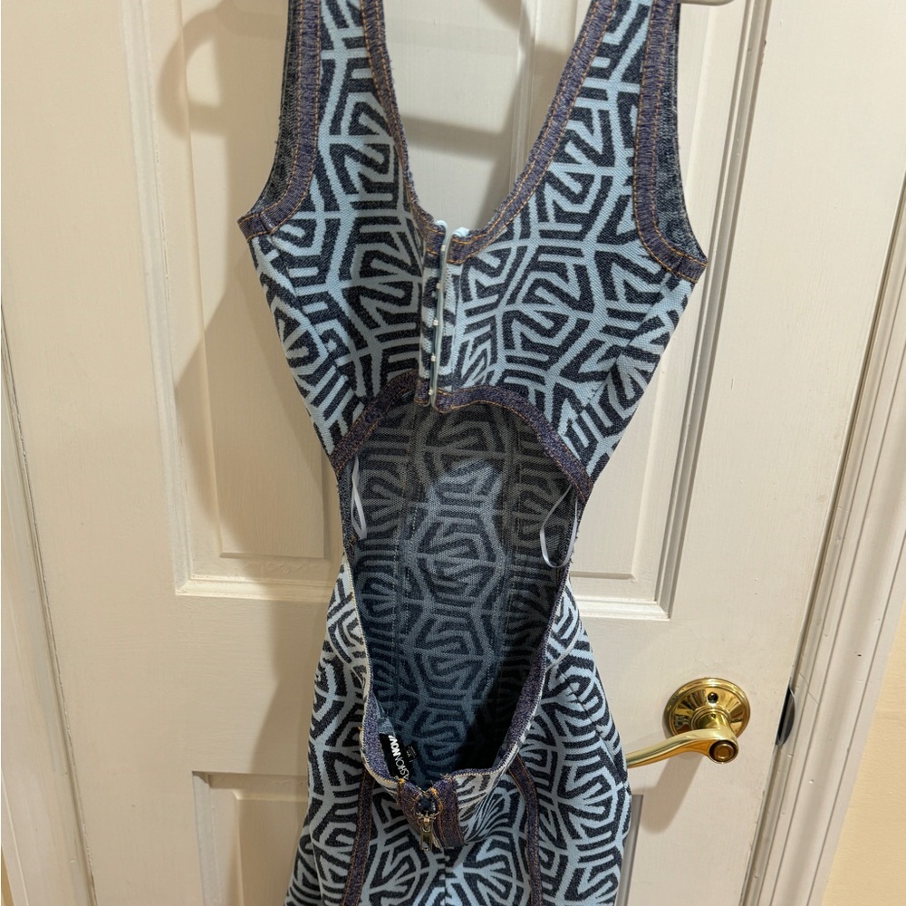 Fashion Nova Women’s XS blue dress
